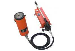 液压动力核心 手动泵、电动泵与液压千斤顶的行业应用解析